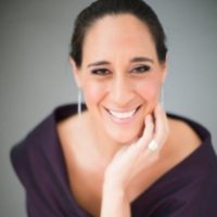 leslie-karen-hammond-author-speaker-claimthestage-podcast-speakersisterhood