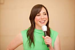 angela-lussier-claimthestage-podcast-speakersisterhood