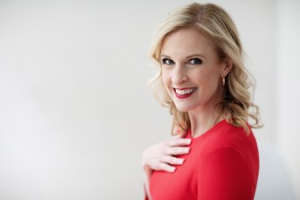 Jennifer-Brown-Claim-The-Stage-Angela-Lussier